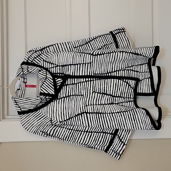 IC COLLECTION Jackets & Blazers - ic by Connie K  Collection Brand New Black White Jacket New without Tag